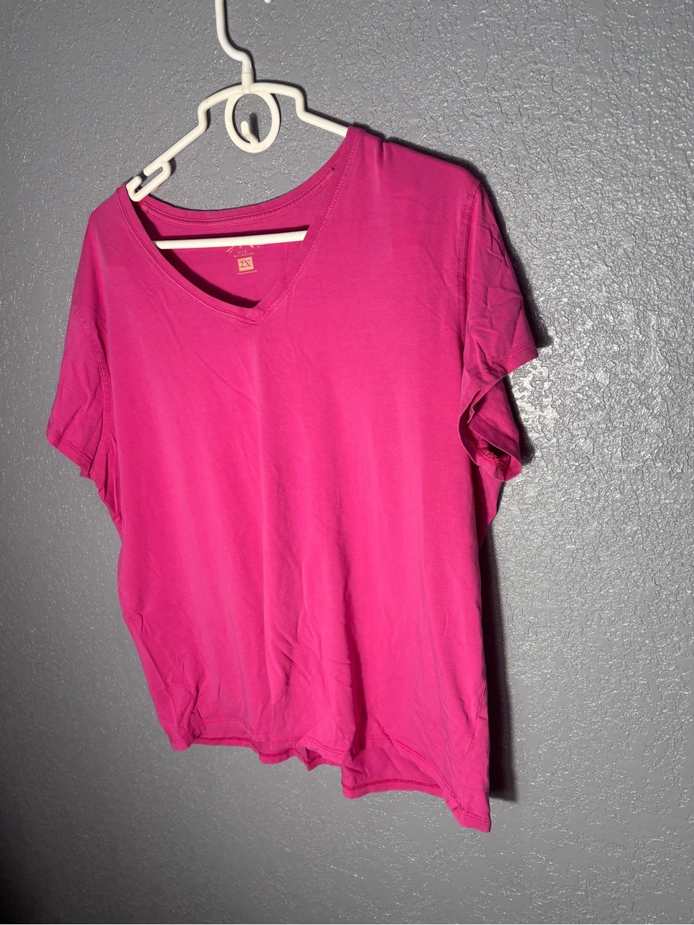 Women's V-Neck Tee in Bright Pink